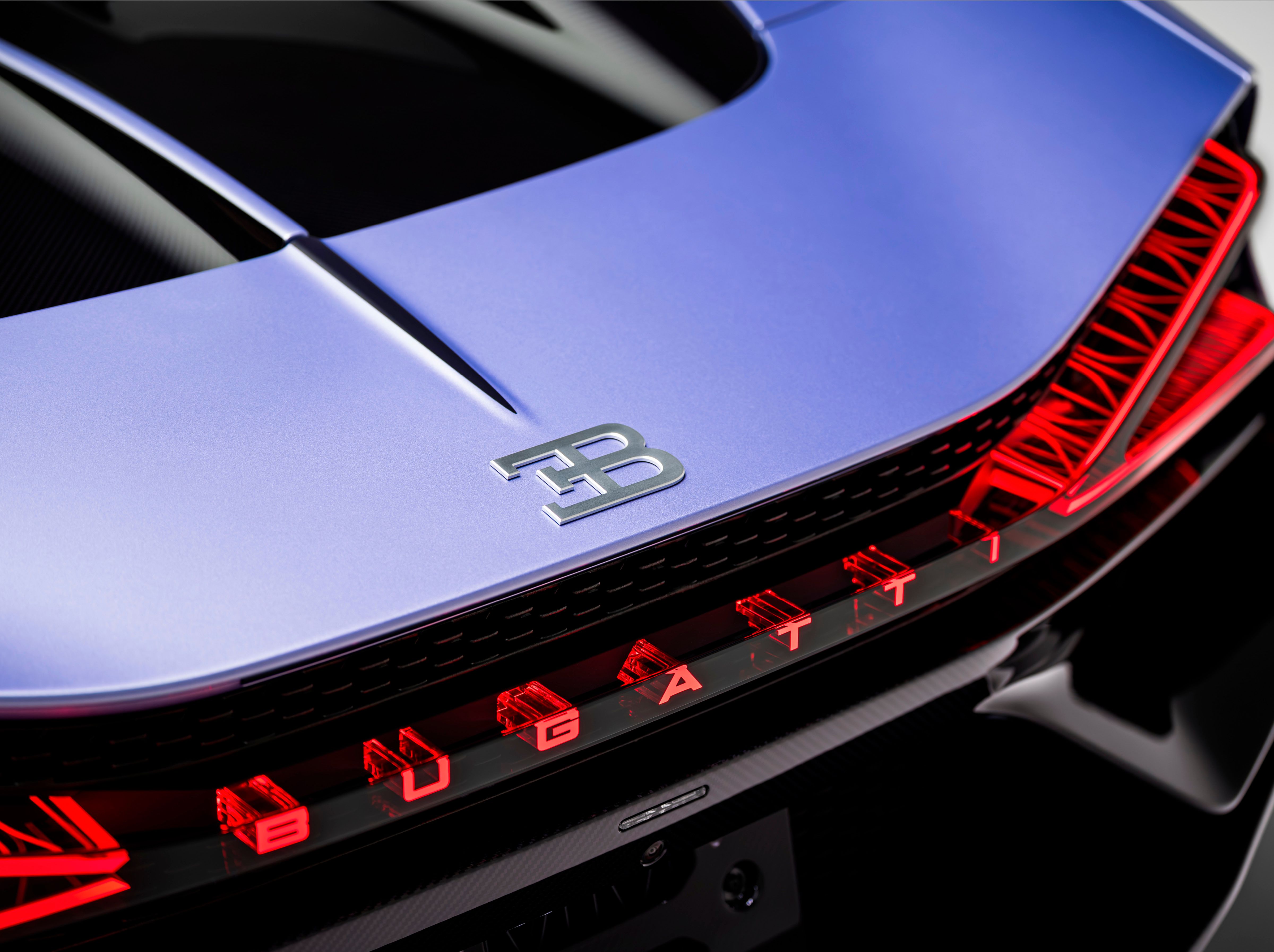 The W16 Mistral 'Caroline' by Bugatti Sur Mesure is a heartfelt celebration of family.